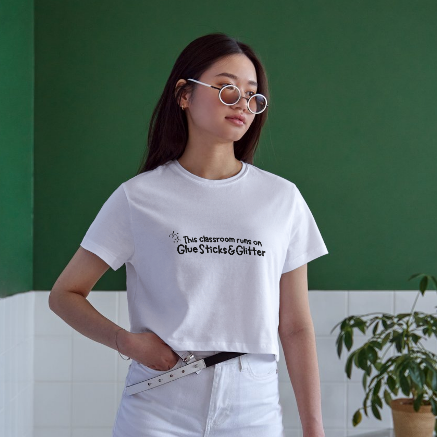 This Classroom Runs on Glue Sticks & Glitter – Teacher T-Shirt